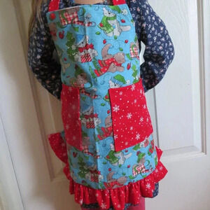 Christmas Apron For Kids, Two Pockets and a Ruffle
